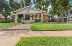 225 Featherston Street, Cleburne, TX 76033