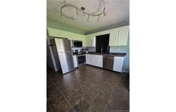 1743 E Graham Boulevard, Scottsburg, IN 47170