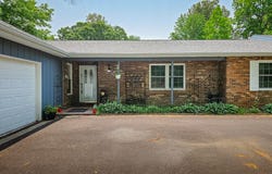393  Fate Lutz Rd., Hanson, KY 42413