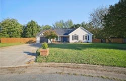 2524 Bordeaux Court, Virginia Beach, VA 23456