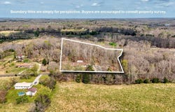 660 Beaverdam Rd, CAMDEN, TN 38320