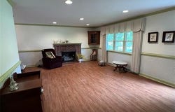 366 General Puller Highway, Saluda, VA 23149