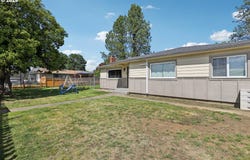 324 N 18TH ST, St. Helens, OR 97051