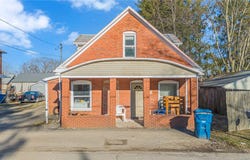 8 Elm Street, Bessemer, PA 16112