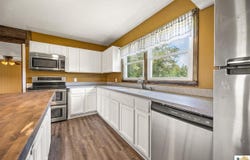 208 Eve Highway, Magnolia, KY 42757