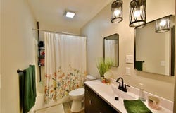 565 Clark Street NE, Hutchinson, MN 55350