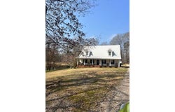 227 Traceway Dr, Natchez, MS 39120