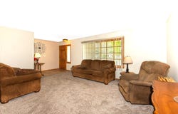 8033 18th Ave, Kenosha, WI 53143