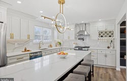 1574 DEER RUN ROAD, WARMINSTER, PA 18974