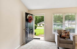 544 Holly Run Ct, Spartanburg, SC 29303