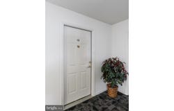 6502 RIDENOUR WAY E, SYKESVILLE, MD 21784