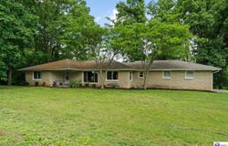 607 Edgemont Road, Irvington, KY 40146
