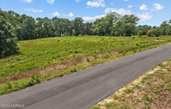 502 Red Drum Way E lot: 14, Swansboro, NC 28584