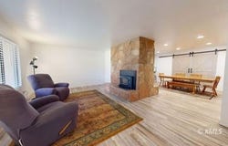 307 W Pipe Springs Dr, Kanab, UT 84741