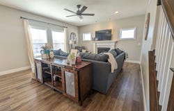1617 Oliger Drive, Mahomet, IL 61853