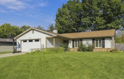 6911 Wolfsboro Lane, Fort Wayne, IN 46835