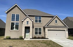 2119 Dovefield Ave, Zachary, LA 70791