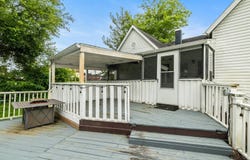 309 W McElroy St., Morganfield, KY 42437