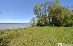 8227 Woodlawn Drive, Westfield, NY 14787