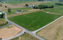 35 KINZER, KINZERS, PA 17535