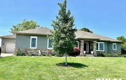 9255 GORDON Drive, Chatham, IL 62629
