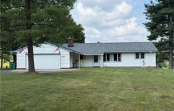 8906 Brakeman Road, Chardon, OH 44024