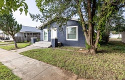 255 W Panhandle Street, Slaton, TX 79364