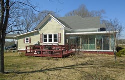 402 Tom Bell, Milner, GA 30257