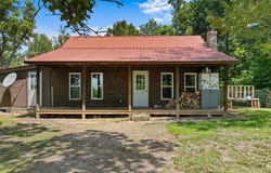 706 Aunt Fayes Road, Harriet, AR 72639