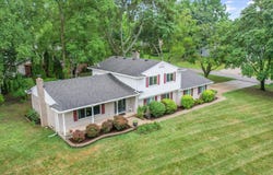 4201 Claire Drive, West Bloomfield, MI 48323