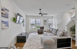 125 MOSSDALE BOULEVARD, FALLING WATERS, WV 25419