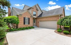 542 Wyngate Drive, Rochester Hills, MI 48307