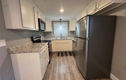 2022 Sanders Avenue, Poplar Bluff, MO 63901
