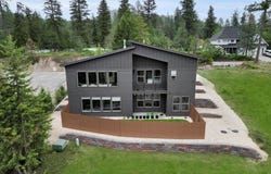 39980 Lake Summit Dr, Loon Lake, WA 99148
