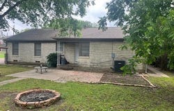 1508 Sycamore Street, Commerce, TX 75428