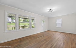 2504 Larkwood Lane, Knoxville, TN 37921