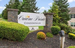 102 Royale Court, North Greenbush, NY 12180