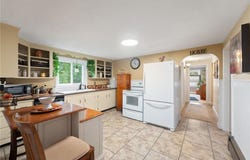 25 Hillview Avenue, North Smithfield, RI 02896