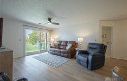 6561 Brigham Square, Centerville, OH 45459