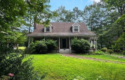 1701 Johns Road, Effort, PA 18330