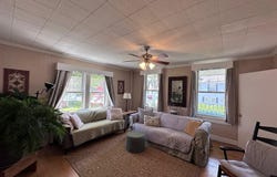 91 Ulster Avenue, Saugerties, NY 12477
