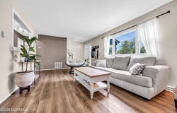 3 Buttonwood Place, Hazlet, NJ 07730