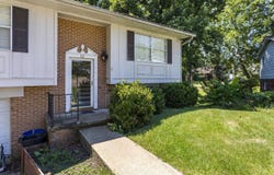12 Crestridge Dr, Huntington, WV 25705-0000