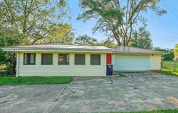209 Ra Mar Drive, Warsaw, IN 46580