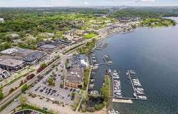 275 Lake Street E, Wayzata, MN 55391