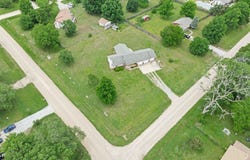 1337 E 81st St S, Haysville, KS 67060