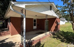2218 W 5th Avenue, Gastonia, NC 28052
