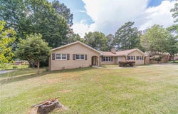 2153 Timber Lane, Snellville, GA 30078