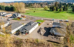 2036 S RIVER RD, Kelso, WA 98626