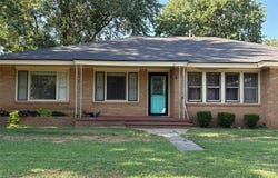 501 E Almond Street, Lexington, OK 73051